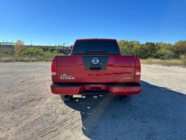 2012 Nissan Titan SV