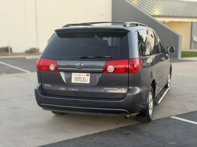 2006 Toyota Sienna LE
