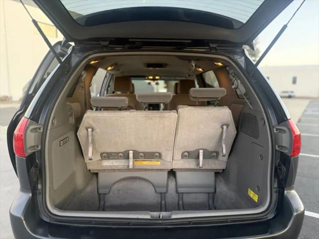 2006 Toyota Sienna LE