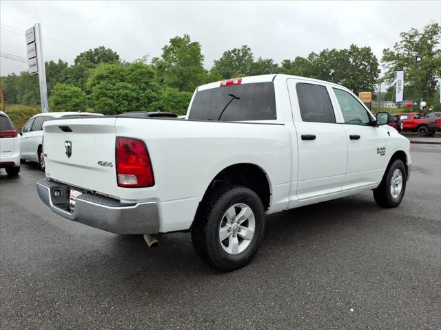 2023 Ram 1500 Classic SLT Crew Cab 4x4 5'7" Box