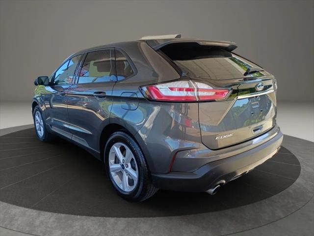 2020 Ford Edge SE