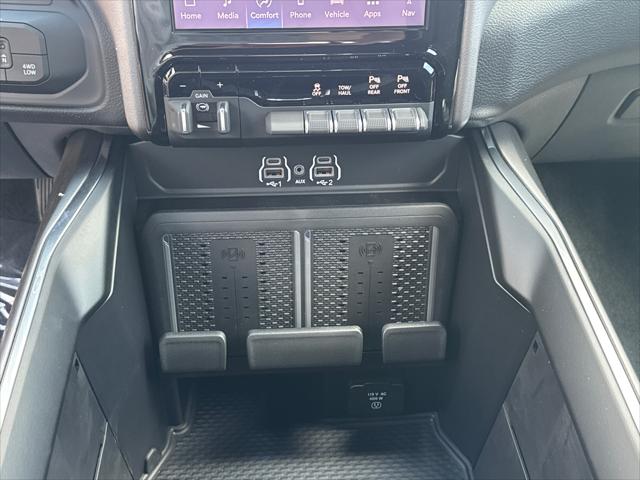 2026 Ram 2500 Laramie Crew Cab 4x4 64 Box