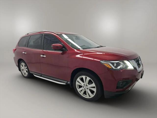 2019 Nissan Pathfinder SL