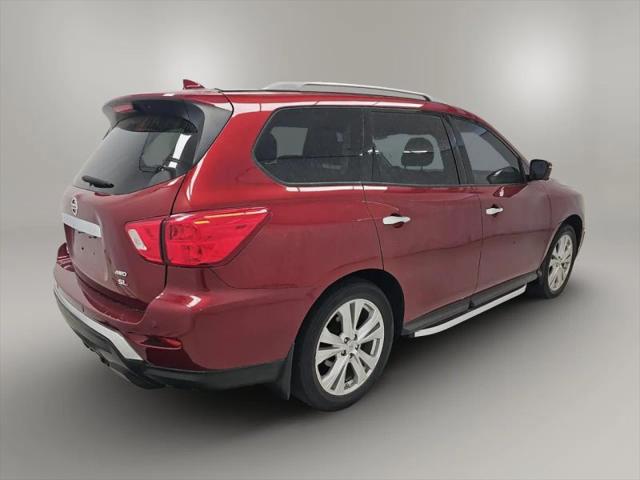 2019 Nissan Pathfinder SL