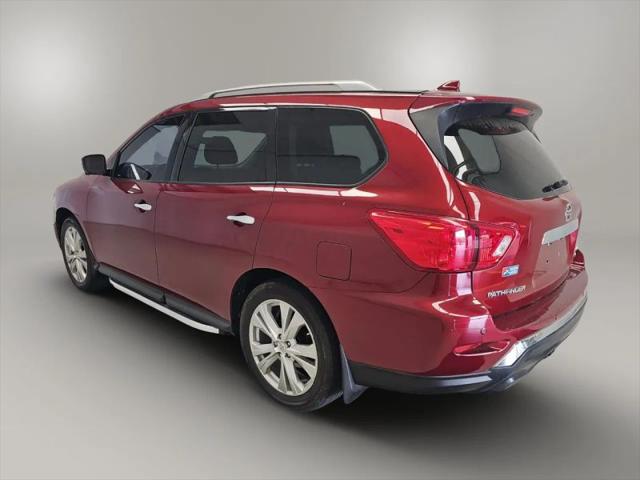 2019 Nissan Pathfinder SL