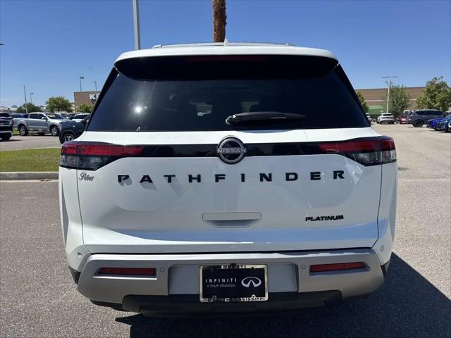 2023 Nissan Pathfinder Platinum FWD