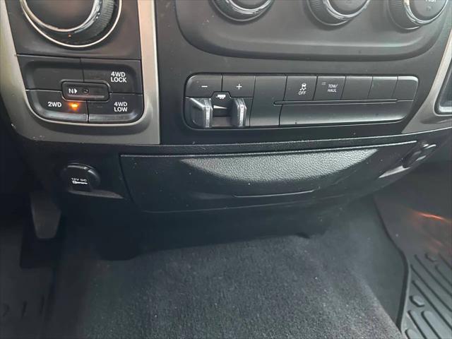 2019 Ram 1500 Classic SLT