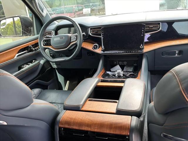 2024 Jeep Grand Wagoneer L Series III 4x4