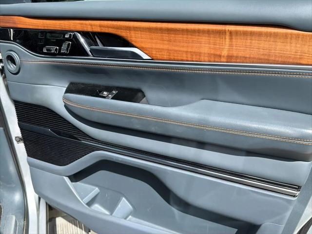 2024 Jeep Grand Wagoneer L Series III 4x4