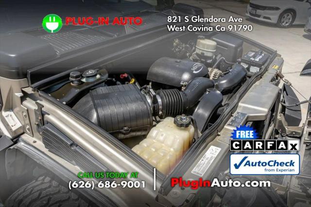 2005 HUMMER H2 Base