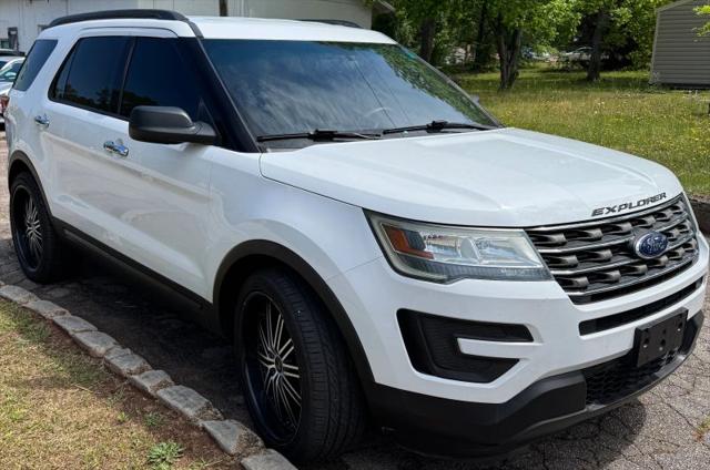 2016 Ford Explorer Base