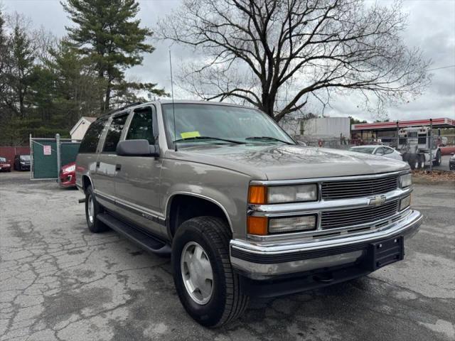 1999 Chevrolet Suburban LT