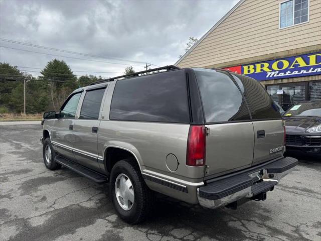 1999 Chevrolet Suburban LT