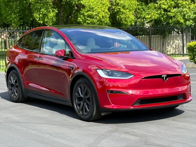 2023 Tesla Model X Standard Range