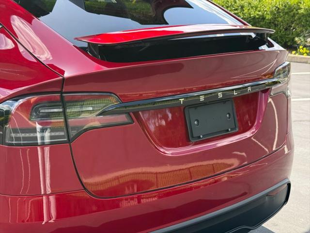 2023 Tesla Model X Standard Range