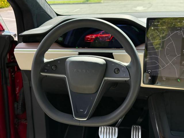 2023 Tesla Model X Standard Range