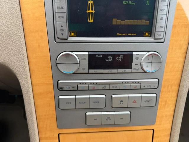 2010 Lincoln Navigator Base