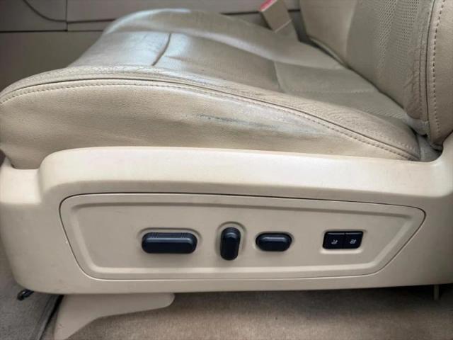 2010 Lincoln Navigator Base
