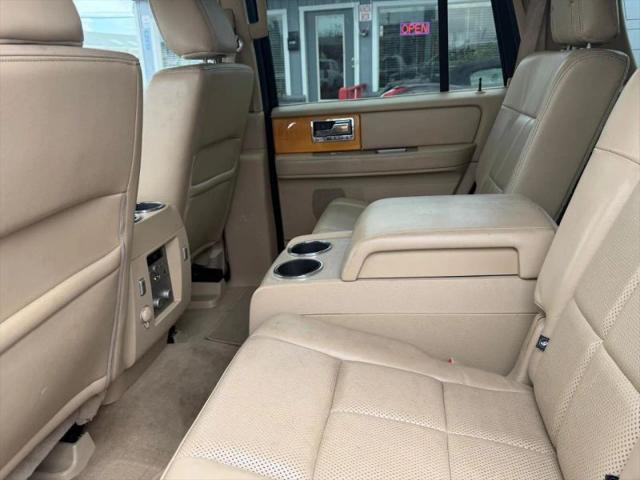 2010 Lincoln Navigator Base