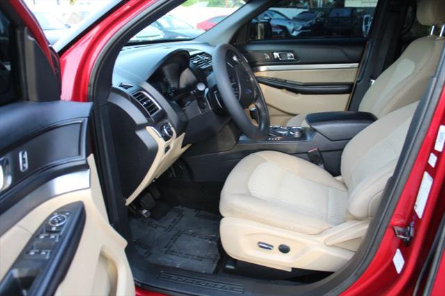 2016 Ford Explorer Base