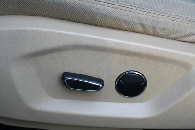 2016 Ford Explorer Base