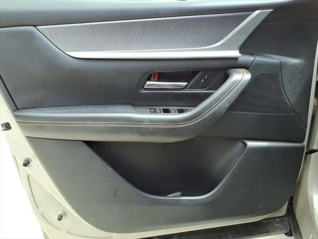 2024 Mazda X-90 3.3 Turbo Preferred Plus
