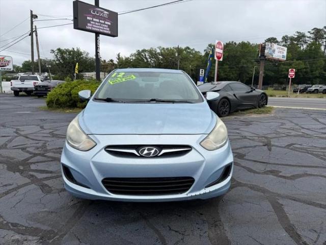 2012 Hyundai Accent GLS