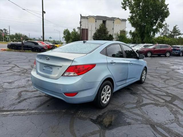 2012 Hyundai Accent GLS