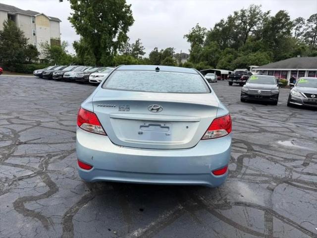 2012 Hyundai Accent GLS