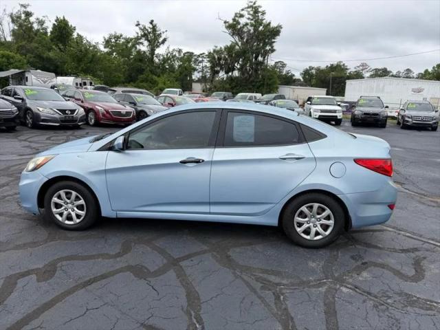 2012 Hyundai Accent GLS