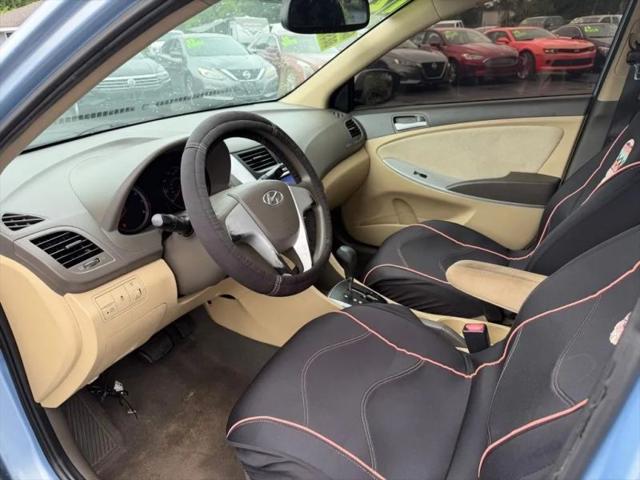 2012 Hyundai Accent GLS