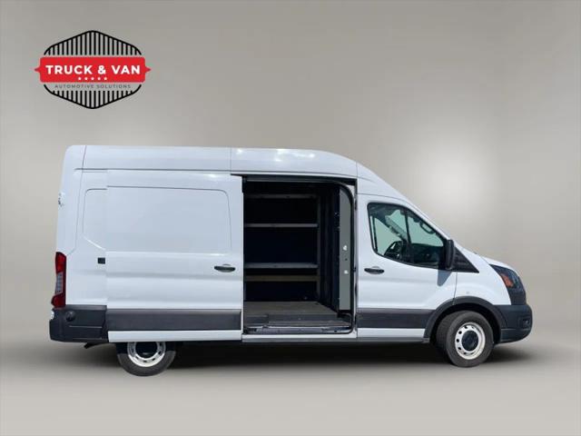 2023 Ford Transit Cargo Van Base