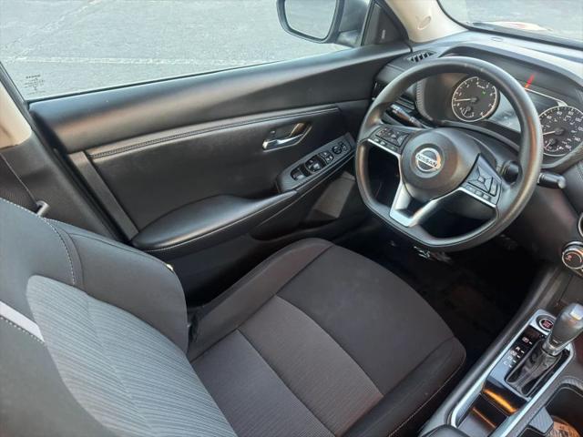 2023 Nissan Sentra SV Xtronic CVT