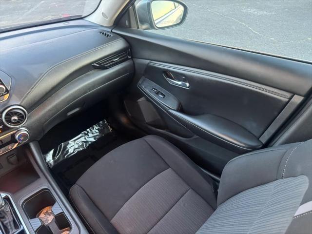 2023 Nissan Sentra SV Xtronic CVT