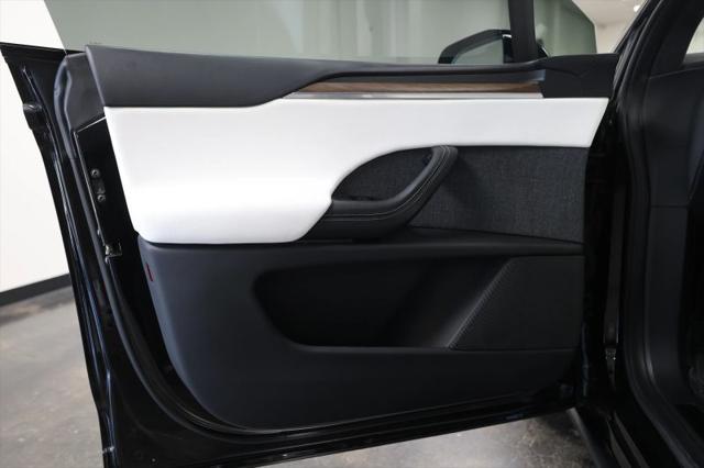 2022 Tesla Model X Dual Motor All-Wheel Drive
