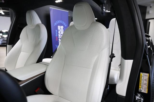 2022 Tesla Model X Dual Motor All-Wheel Drive