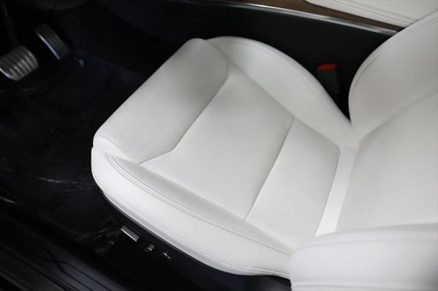 2022 Tesla Model X Dual Motor All-Wheel Drive