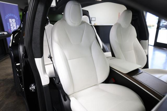 2022 Tesla Model X Dual Motor All-Wheel Drive