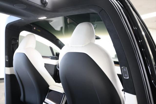 2022 Tesla Model X Dual Motor All-Wheel Drive
