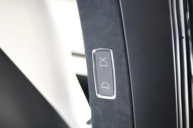 2022 Tesla Model X Dual Motor All-Wheel Drive