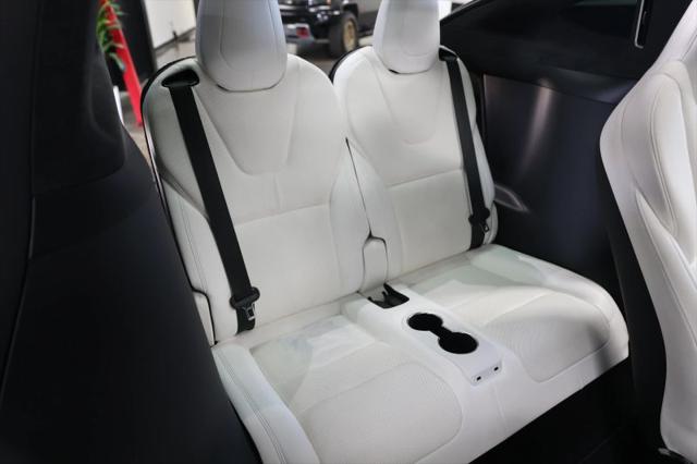 2022 Tesla Model X Dual Motor All-Wheel Drive