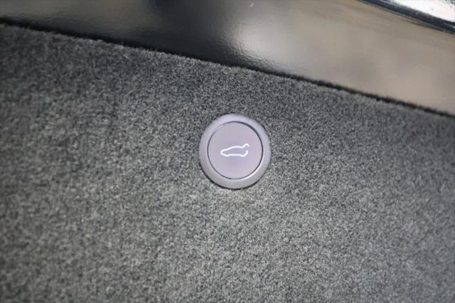 2022 Tesla Model X Dual Motor All-Wheel Drive