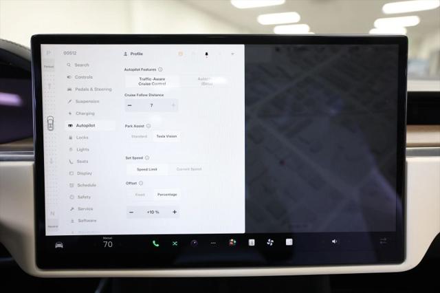 2022 Tesla Model X Dual Motor All-Wheel Drive