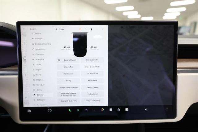 2022 Tesla Model X Dual Motor All-Wheel Drive