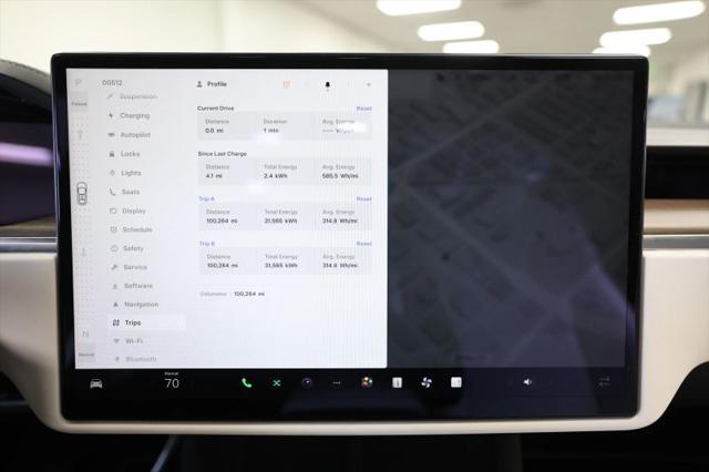 2022 Tesla Model X Dual Motor All-Wheel Drive