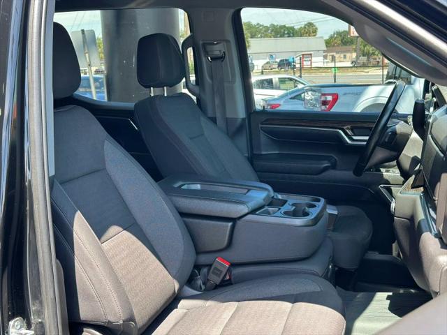 2024 GMC Sierra 1500 4WD Crew Cab Short Box Elevation with 3VL