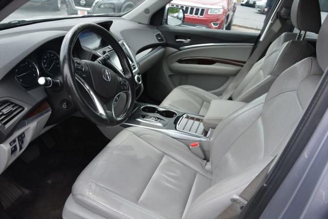 2017 Acura MDX w/Technology Package