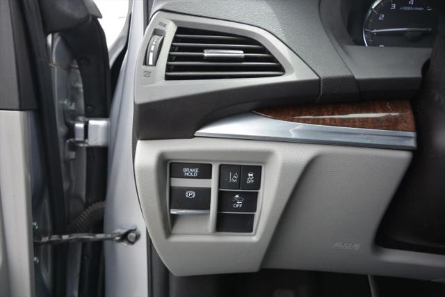 2017 Acura MDX w/Technology Package
