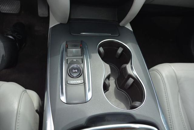 2017 Acura MDX w/Technology Package