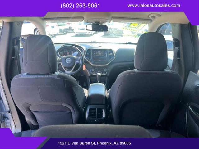 2016 Jeep Cherokee Sport